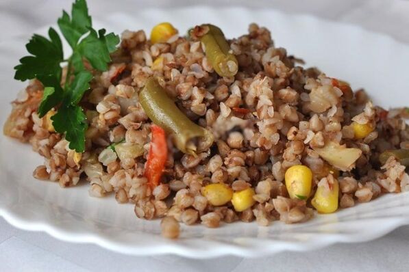 Buckwheat with added vegetables will consolidate the results of the diet