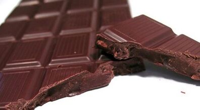 Mono-diet with chocolate to lose weight by 7 kg per week